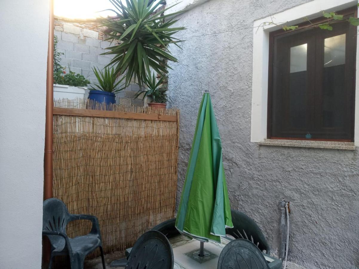 3 Mini Studios In سينيسكولا المظهر الخارجي الصورة