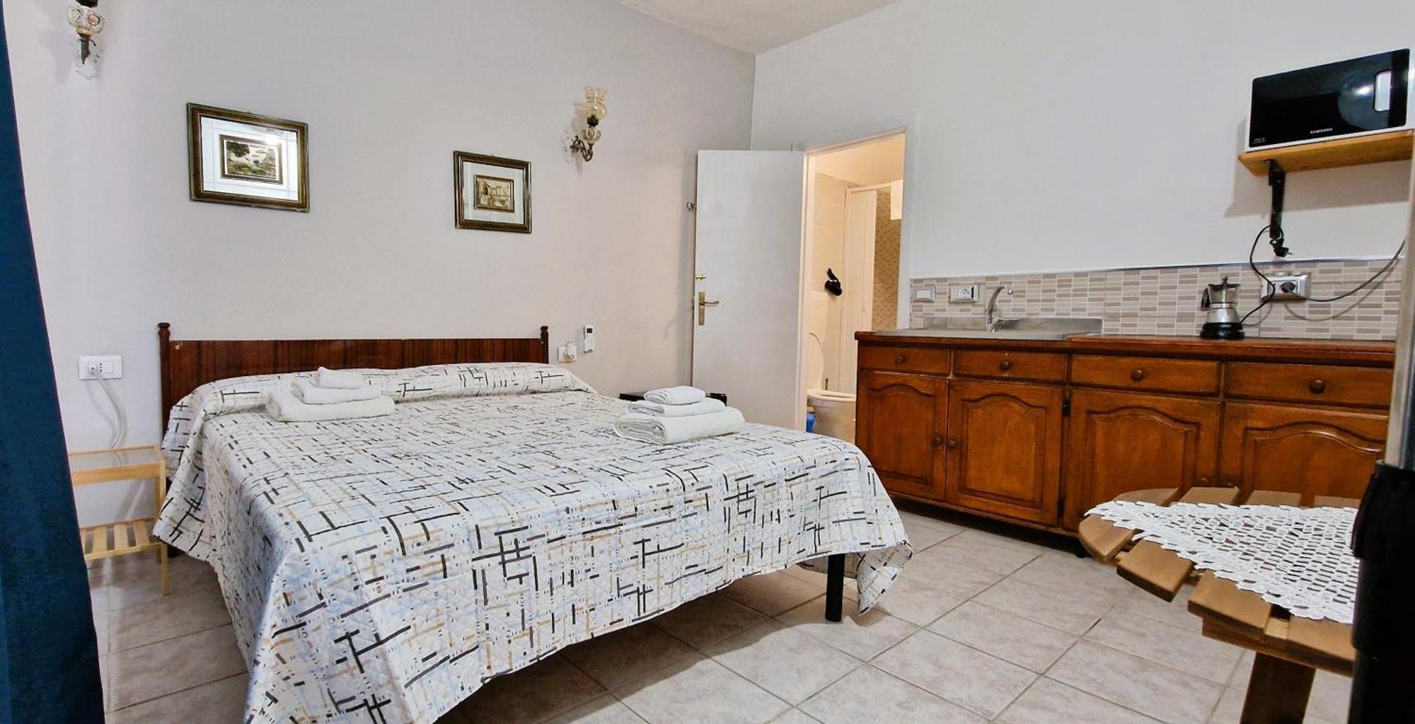 3 Mini Studios In سينيسكولا المظهر الخارجي الصورة