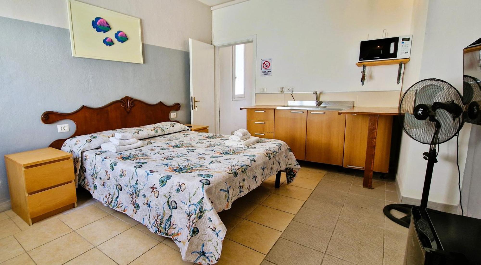 3 Mini Studios In سينيسكولا المظهر الخارجي الصورة
